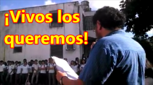 ¡Vivos los queremos! Exigen en Cancún, alumnos de secundaria y bachillerato. #Ayotzinapa.