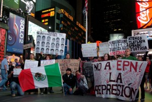 Se crea el Frente Ayotzinapa USA. #YaMeCansé17.