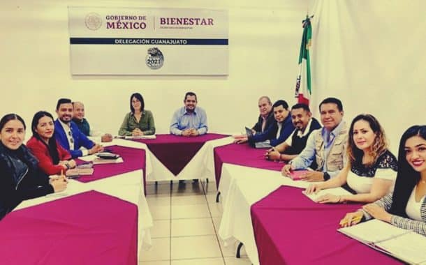 Exhiben acarreo del Delegado del Bienestar en Guanajuato, para elección interna de Morena